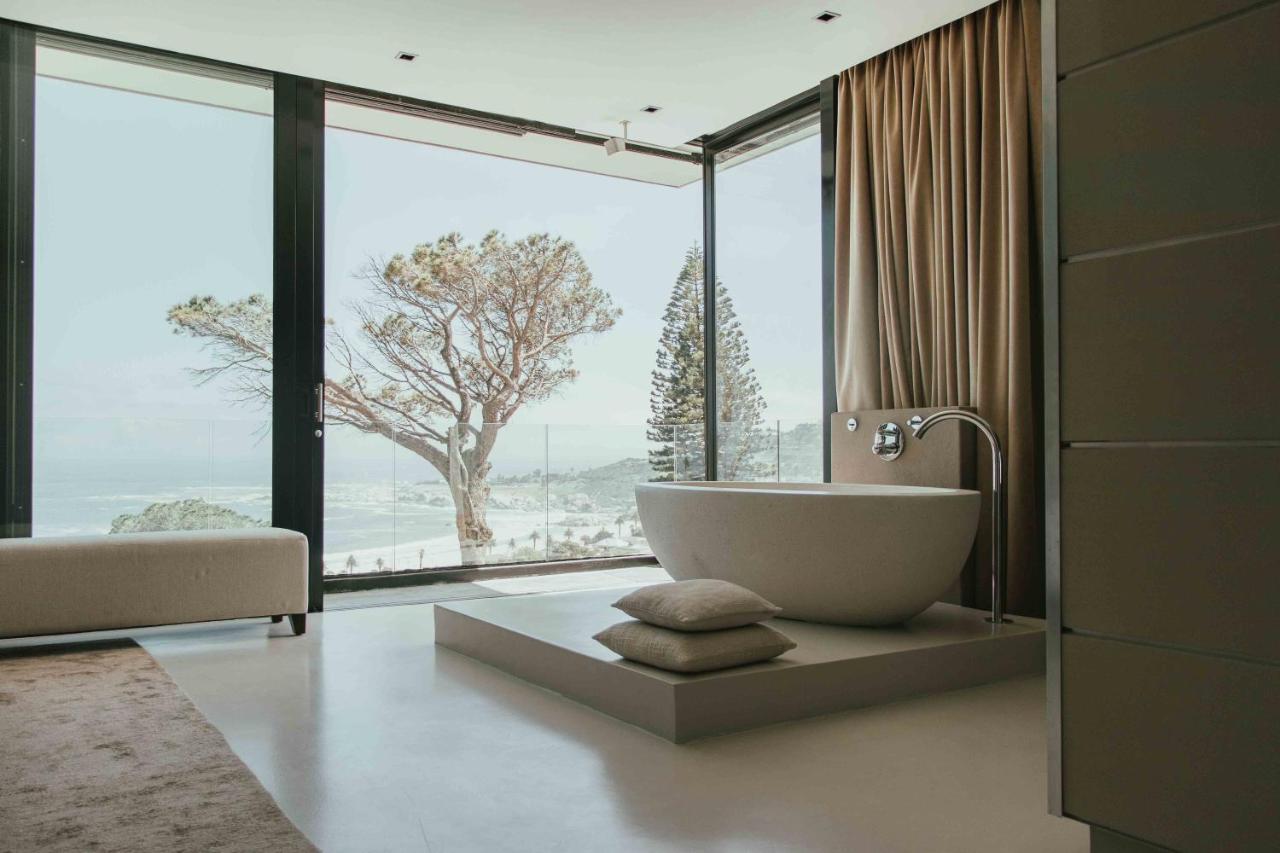 Serenity Villa 18 Ronald Rd Camps Bay Cape Town Exterior photo
