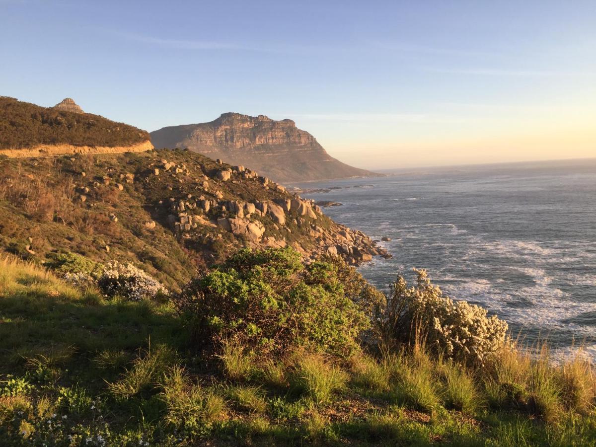Serenity Villa 18 Ronald Rd Camps Bay Cape Town Exterior photo